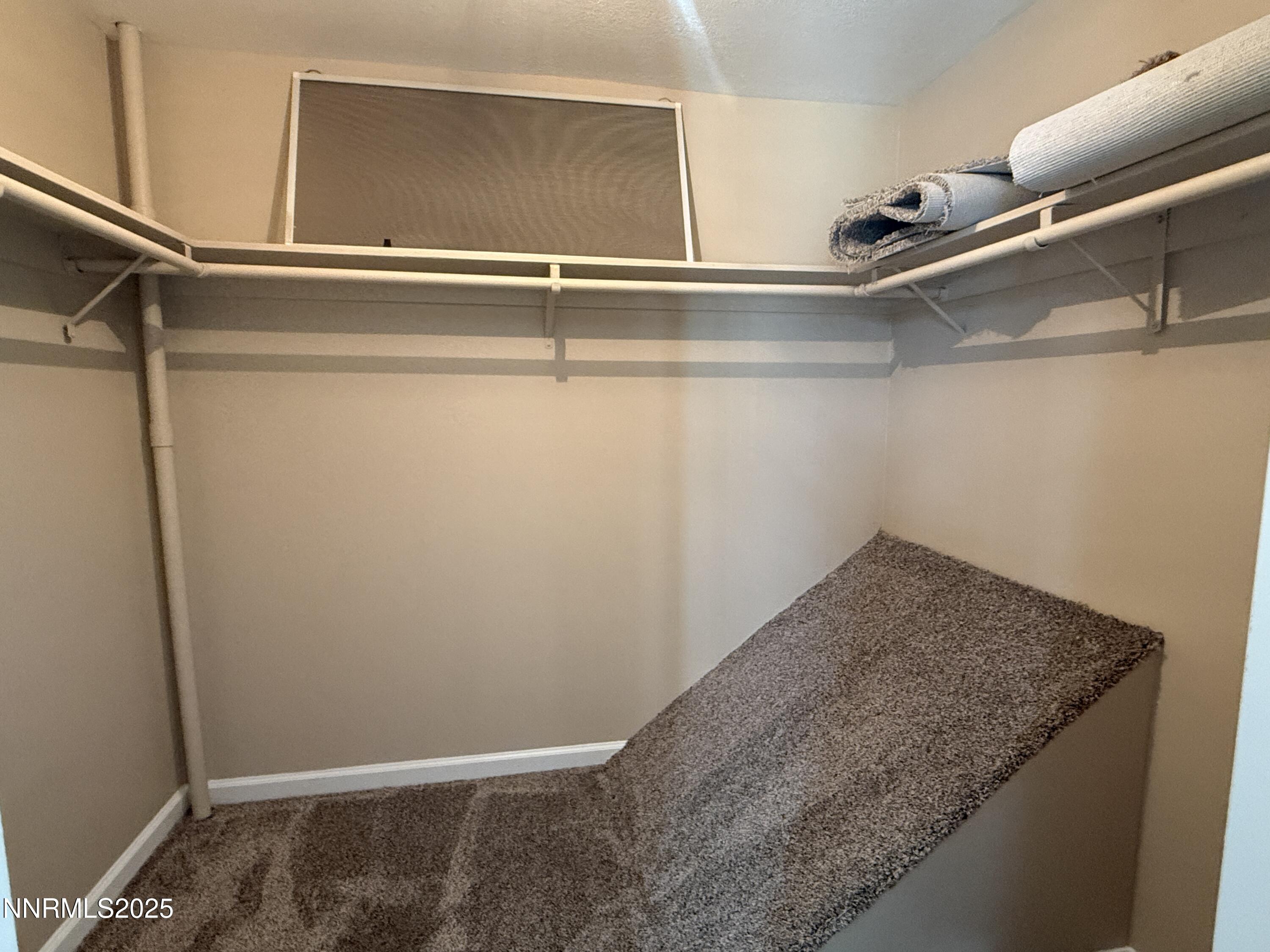 835 Ridgewood Drive, Unit 3 Sparks, NV 89434 - Photo 13 of 34 500EEBA9-AAE4-4124-8916-568809E81209