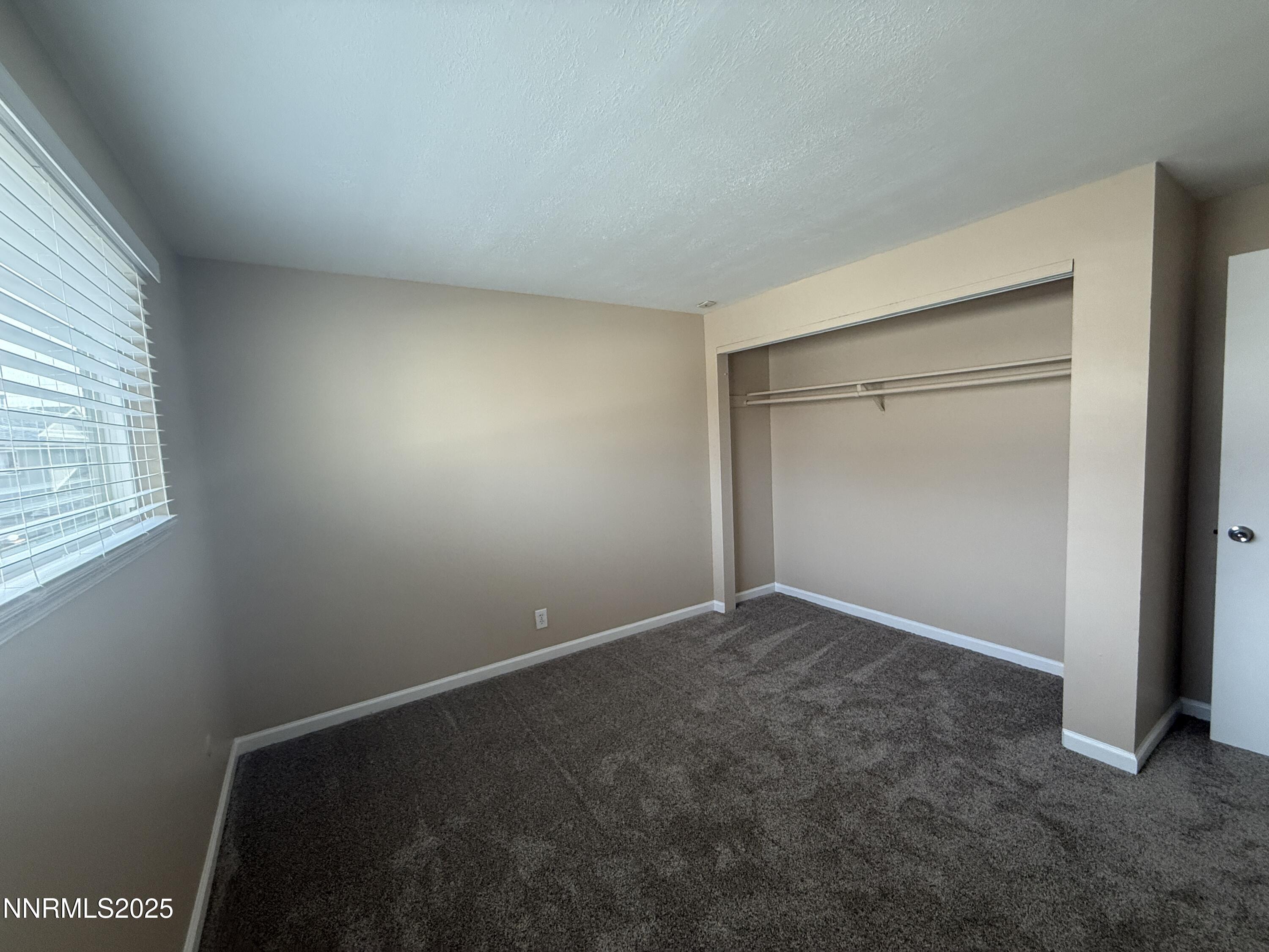 835 Ridgewood Drive, Unit 3 Sparks, NV 89434 - Photo 14 of 34 8168D18A-5A1E-494F-8FAC-56D8EE49D53F