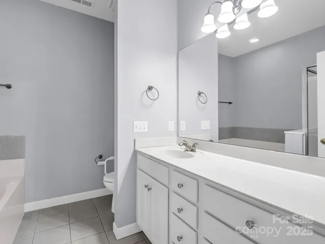 $424,500 | 89 Victoria Park Drive, Hendersonville, NC 28792