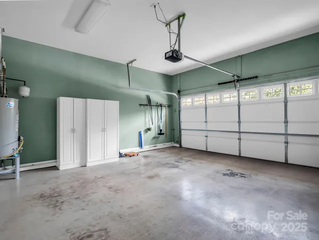 $424,500 | 89 Victoria Park Drive, Hendersonville, NC 28792