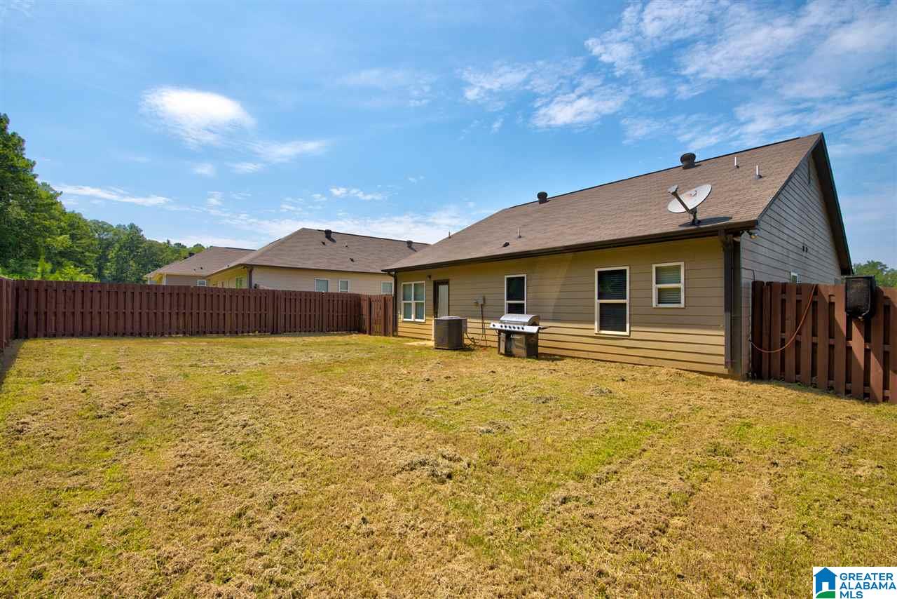 197 Hampton Drive Calera, AL 35040 - Photo 19 of 21