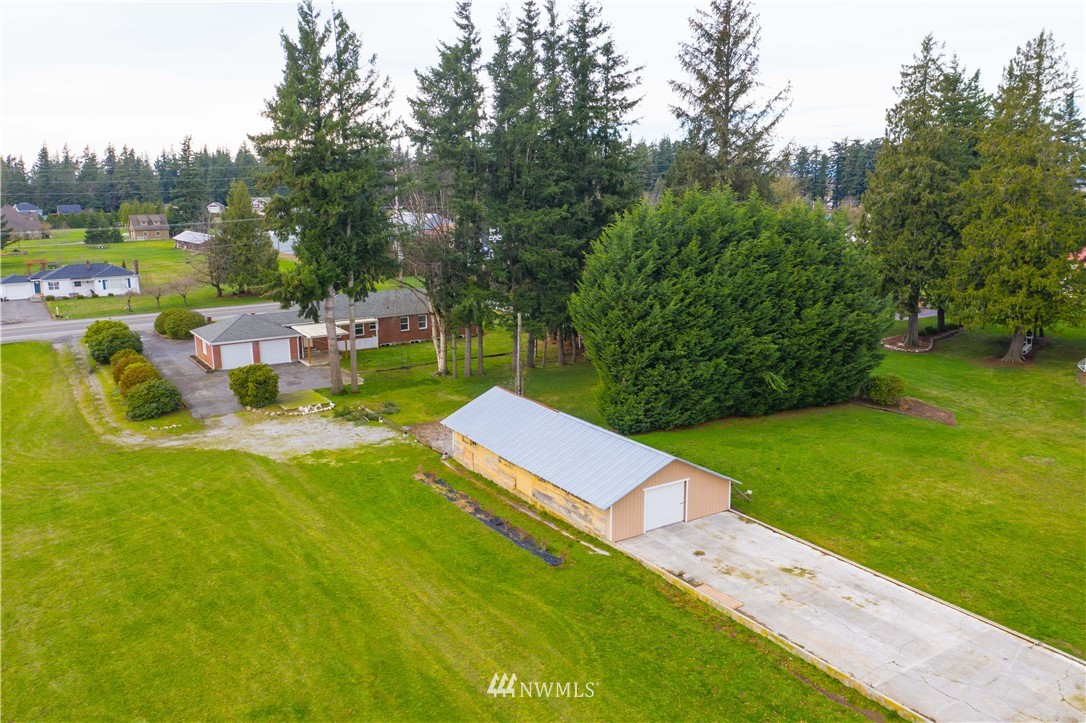 7446 Hannegan Road Lynden, WA 98264 - Photo 3 of 40