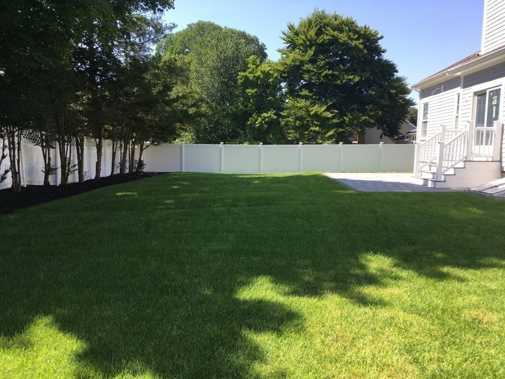 6 Pilgrim Road Needham, MA 02492 - Photo 13 of 13
