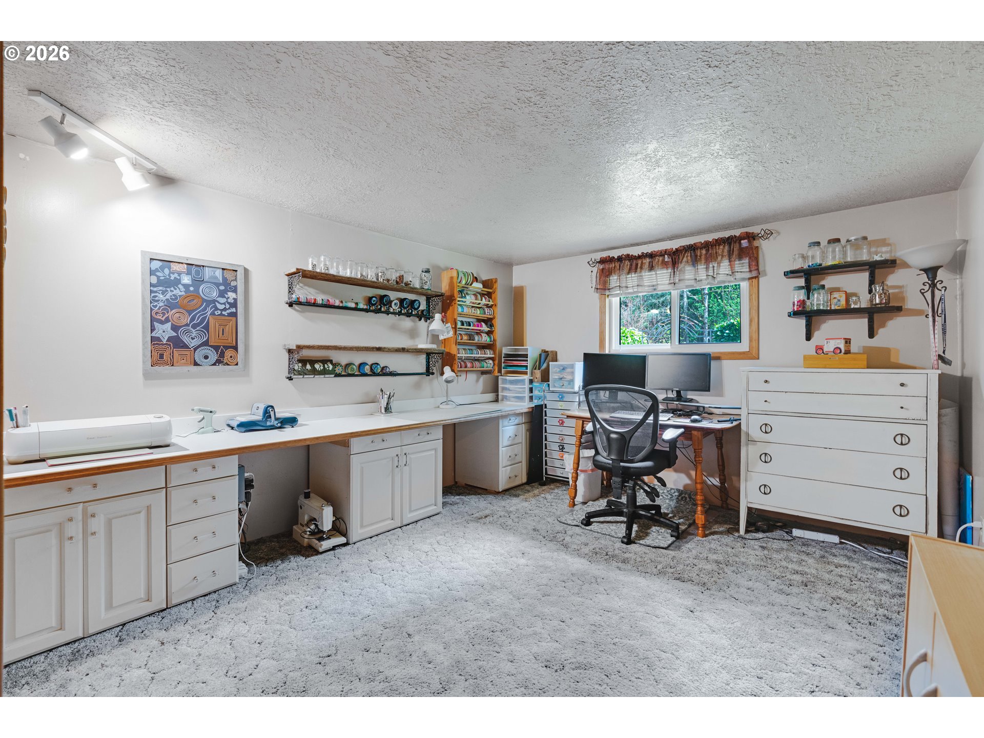 25465 South Beavercreek Road Beavercreek, OR 97004 - Photo 14 of 47