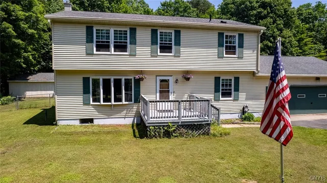 $259,900 | 9 Matt Drive, Annsville, NY 13471