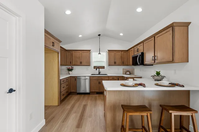 $406,900 | W5626 Tonys Way, Appleton, WI 54915