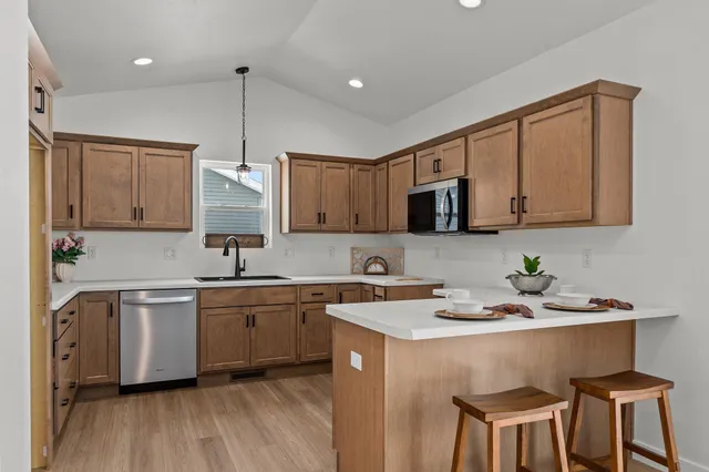 $406,900 | W5626 Tonys Way, Appleton, WI 54915