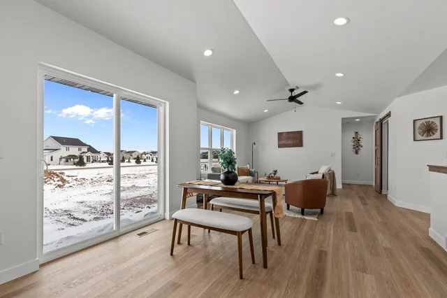 $406,900 | W5626 Tonys Way, Appleton, WI 54915