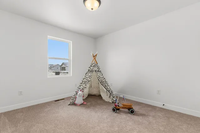 $406,900 | W5626 Tonys Way, Appleton, WI 54915