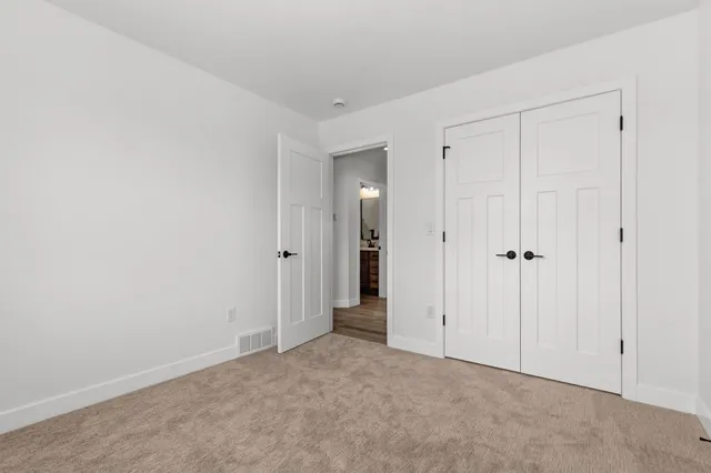 $406,900 | W5626 Tonys Way, Appleton, WI 54915