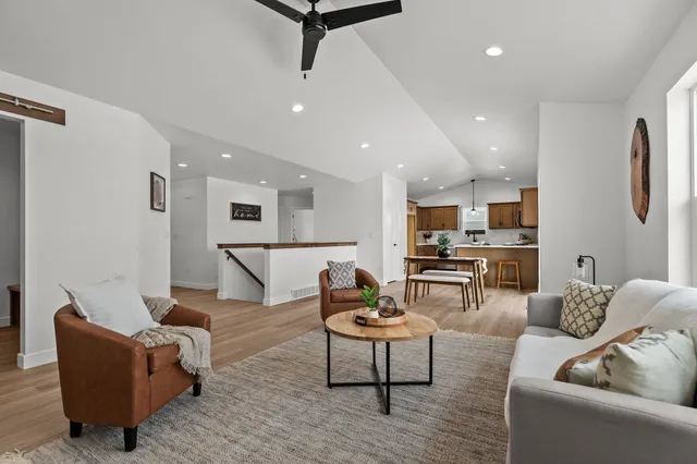 $406,900 | W5626 Tonys Way, Appleton, WI 54915