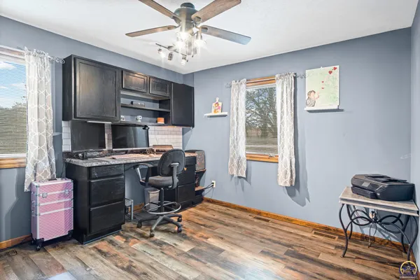 $510,000 | 10010 Hwy K-16 Holton Ks 66436, Holton, KS 66436