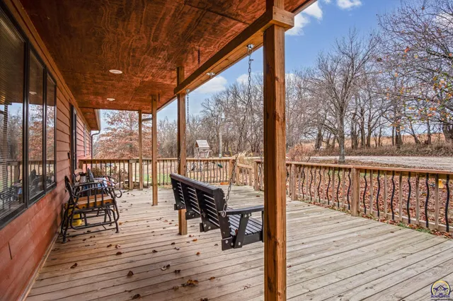 $515,000 | 10010 Hwy K-16 Holton Ks 66436, Holton, KS 66436