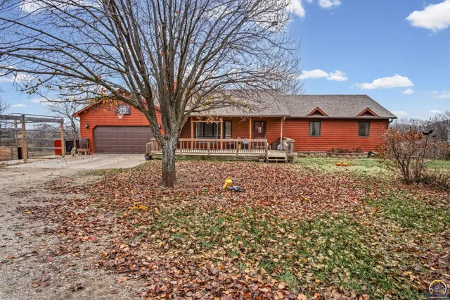 $515,000 | 10010 Hwy K-16 Holton Ks 66436, Holton, KS 66436