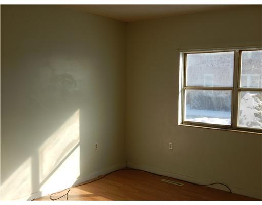 217 North Thompson Avenue Springfield, OH 45504 - Photo 4 of 7