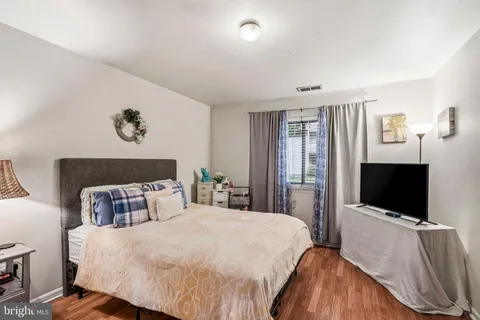 $164,135 | 18 East Daisy Lane, Unit A, Mount Laurel, NJ 08054