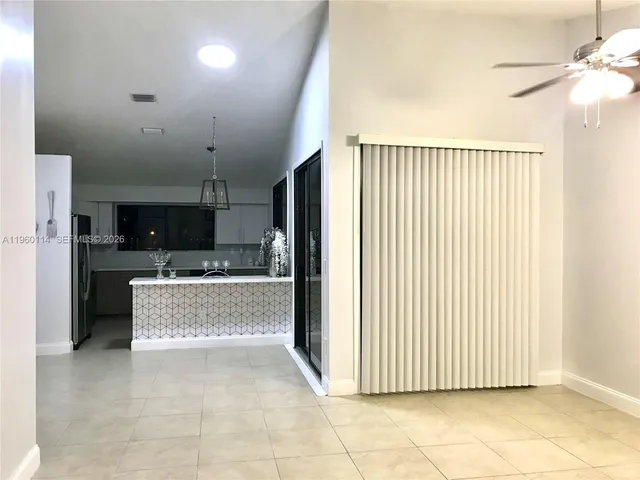 $2,500 | 8211 Northwest 191st Street, Unit 3E, Hialeah, FL 33015