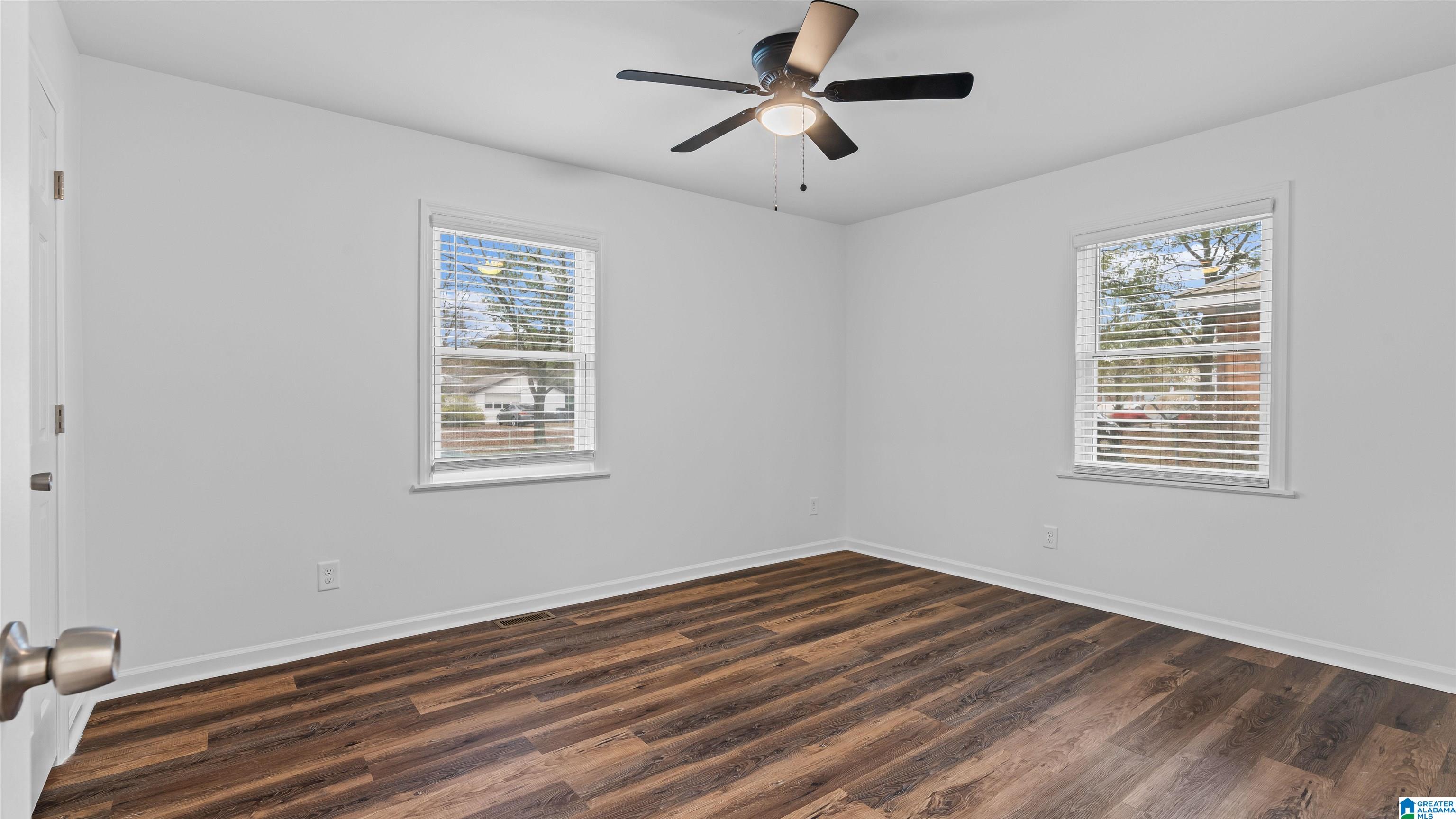 111 Holly Street Bessemer, AL 35023 - Photo 8 of 29