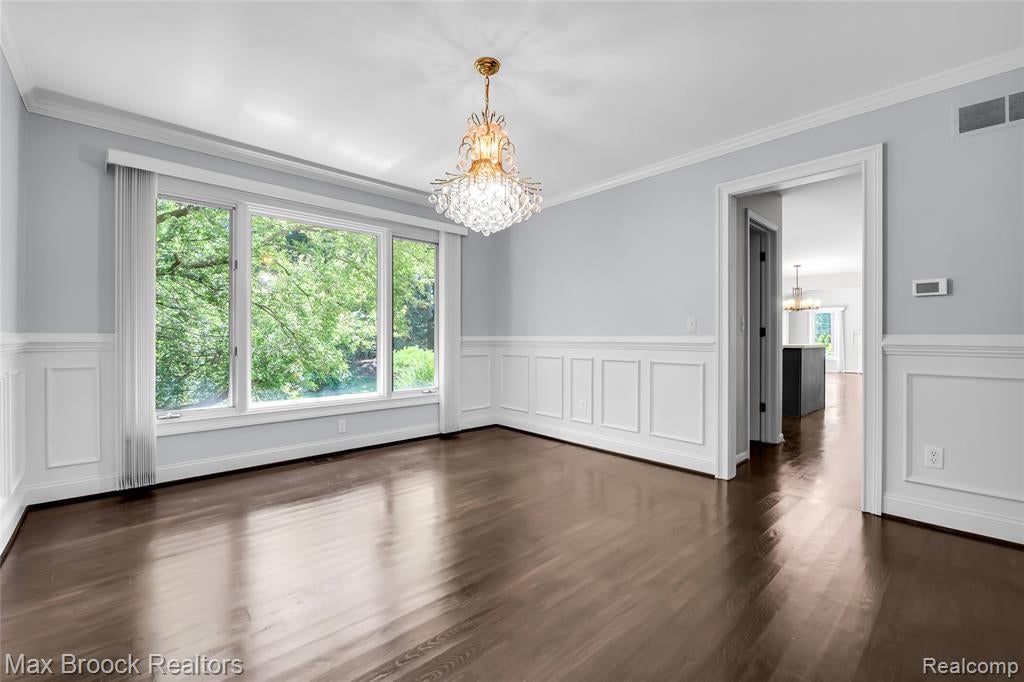 107 Millstone Road Troy, MI 48084 - Photo 8 of 40 Gallery Image 8