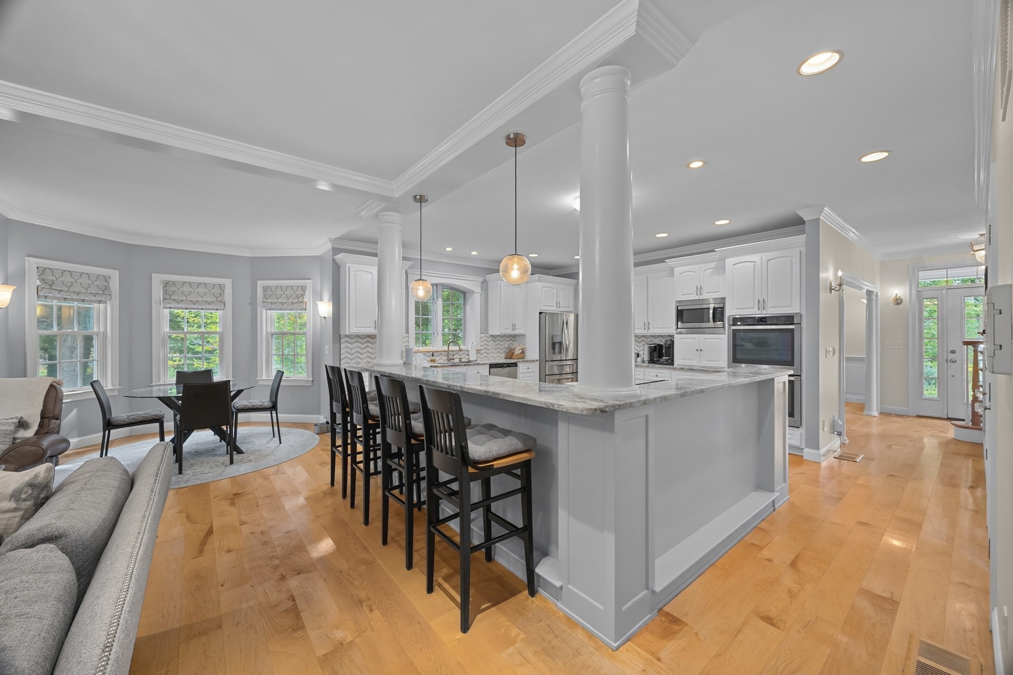 75 Spring Street Shrewsbury, MA 01545 - Photo 8 of 41 Gallery Image 8