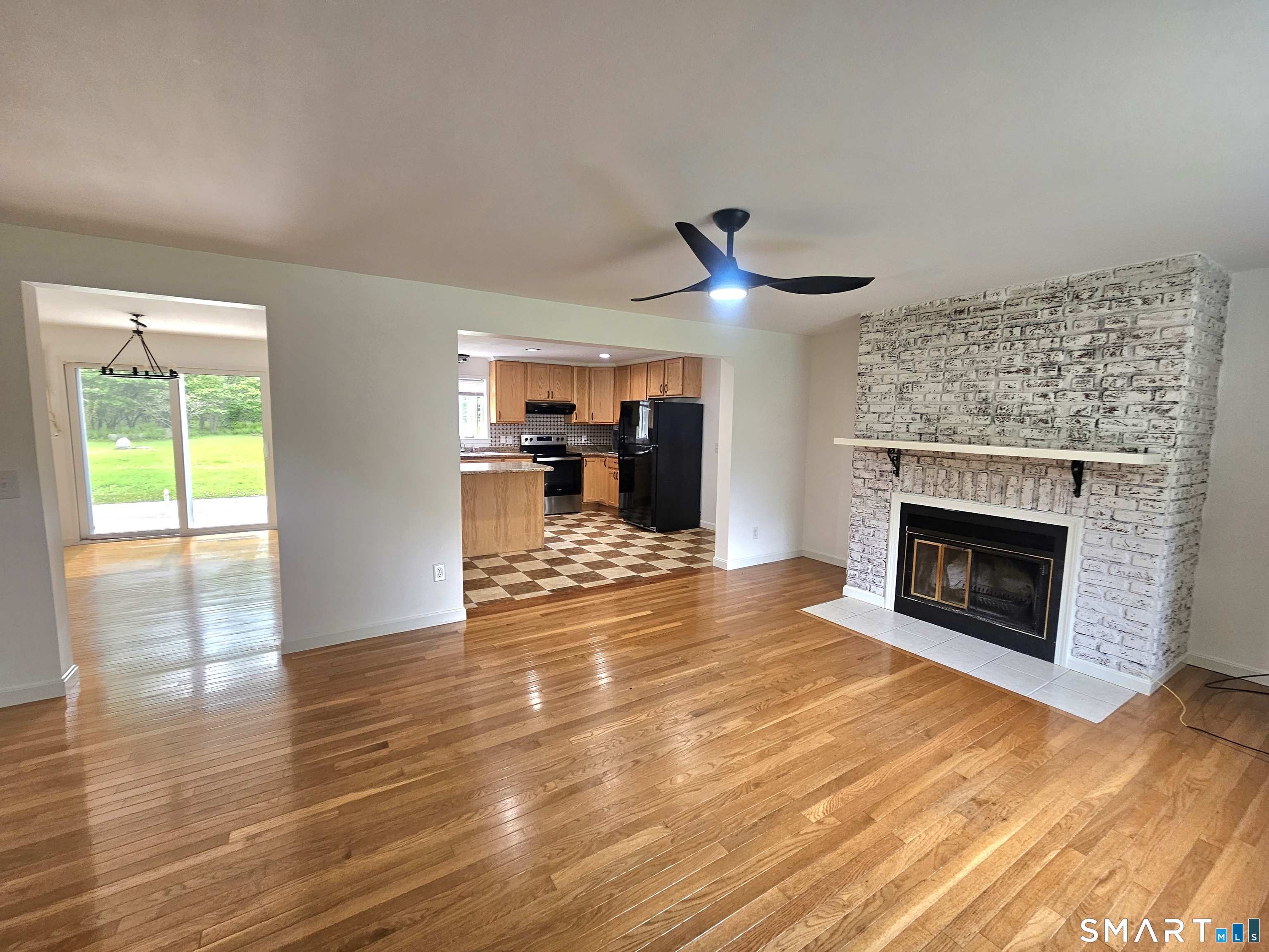 81 Bailey Hill Road Killingly, CT 06239 - Photo 10 of 37