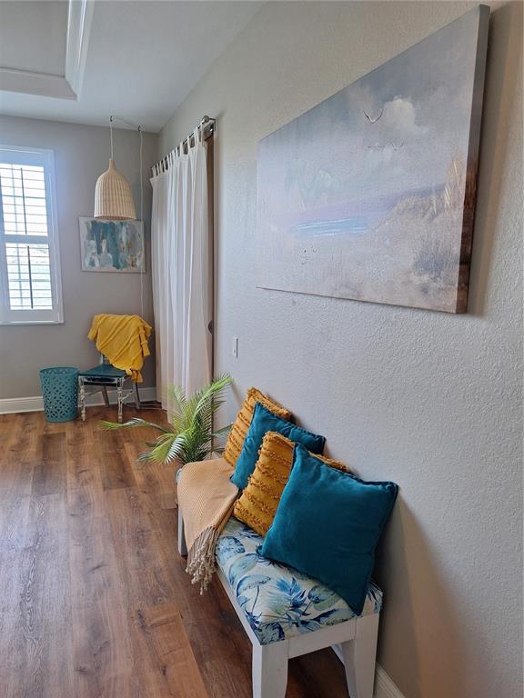 1121 Riverscape Street Bradenton, FL 34208 - Photo 32 of 74 a living room with furniture and a window