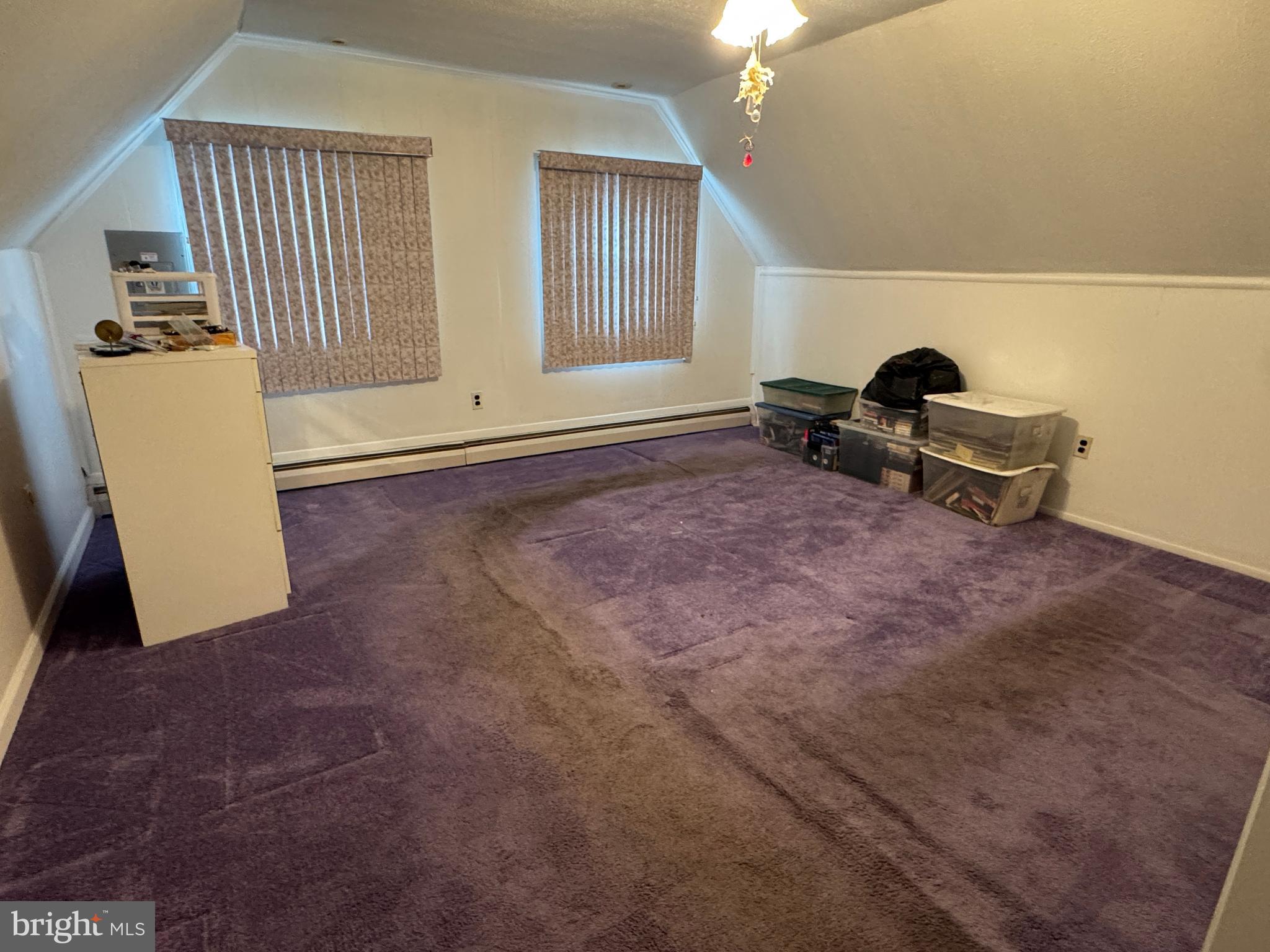 743 Hickory Road Secane, PA 19018 - Photo 17 of 20 2nd Floor Bedroom 1