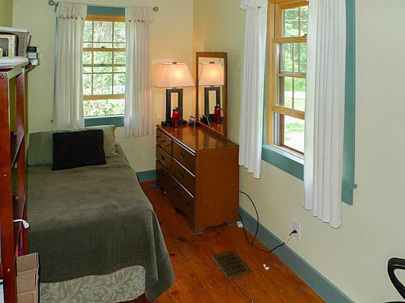 229 Simon Road Waldoboro, ME 04572 - Photo 18 of 28 Studio/Study/Office.
