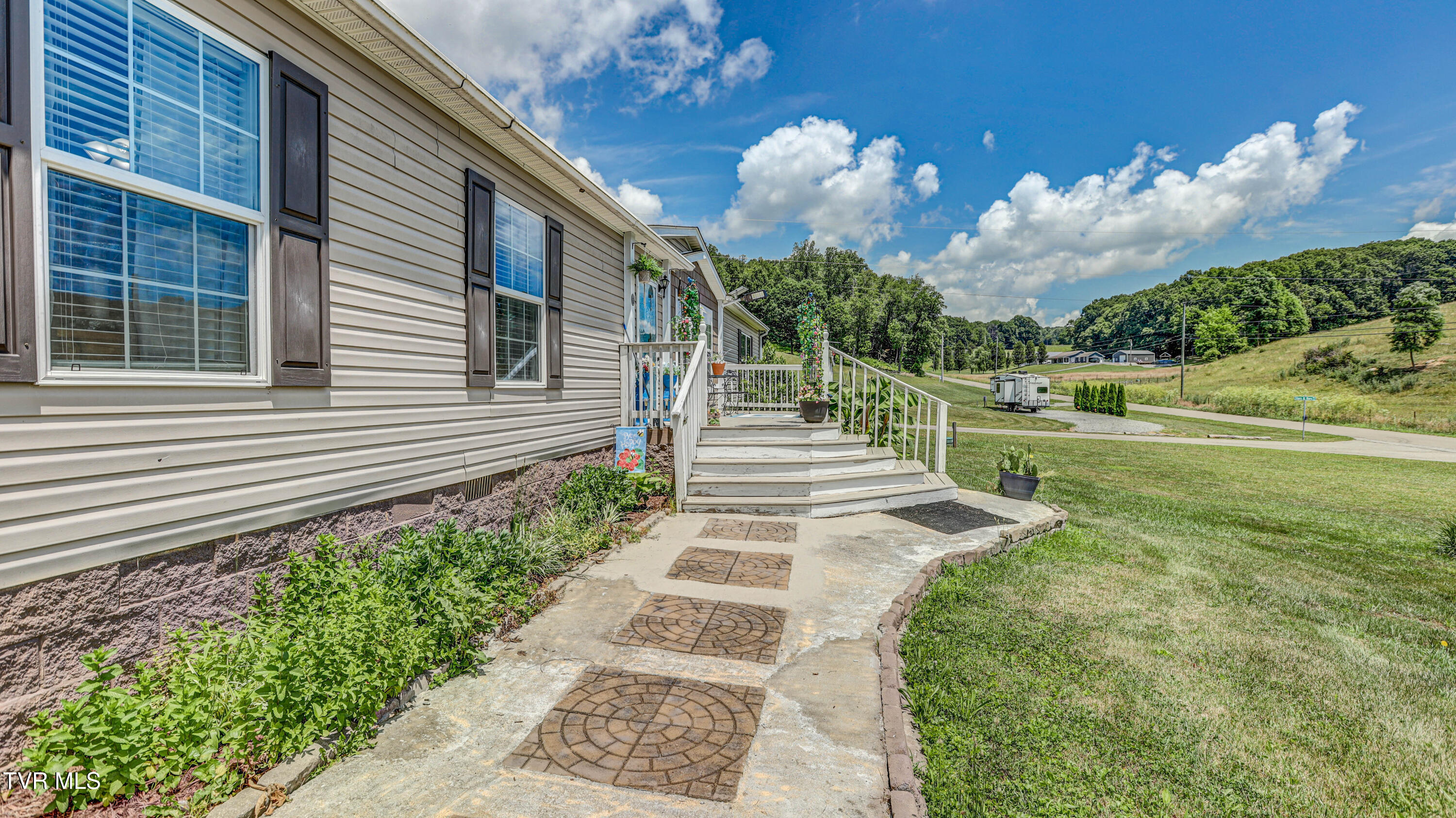 18378 Buffalo Pond Road Bristol, VA 24202 - Photo 18 of 48 AV4A6381_2_3_4_5