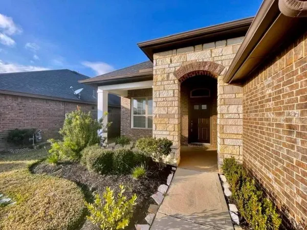 $2,250 | 19642 Travis Cannon Lane, Richmond, TX 77407