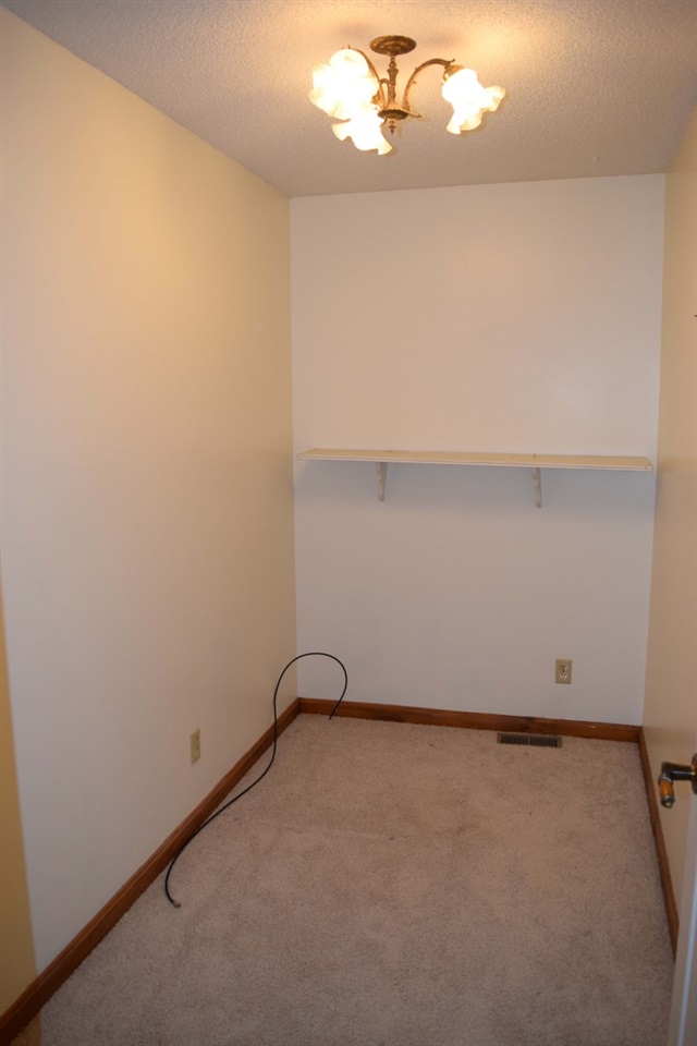 2310 Schenk Road Evansville, IN 47720 - Photo 12 of 36 Gallery Image 12