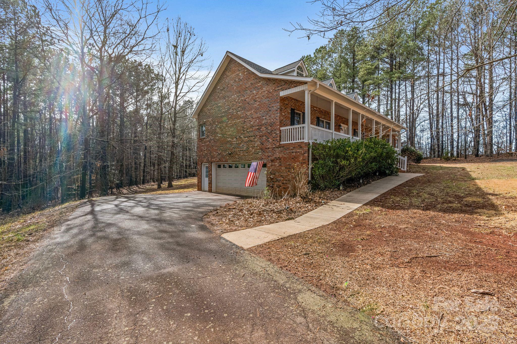 201 Olive Road Stony Point, NC 28678 - Photo 4 of 48 Gallery Image 4