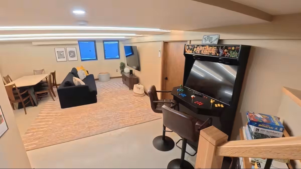 64 Newcomb Road, Unit FURNISHED Stoneham, MA 02180 - Photo 23 of 29
