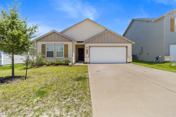 $249,900 | 111 Bering Drive, Huntsville, TX 77320