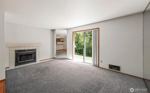 $375,000 | 18910 Bothell Everett Highway, Unit H2, Bothell, WA 98012