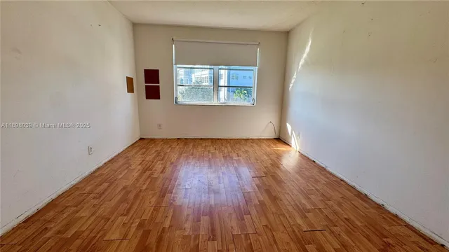 $1,200 | 2901 Northwest 47th Terrace, Unit 239B, Lauderdale Lakes, FL 33313