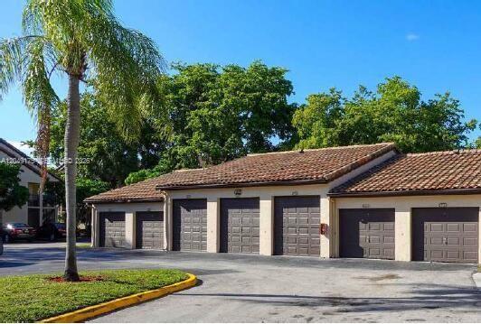 4401 West McNab Road, Unit 24 Pompano Beach, FL 33069 - Photo 11 of 14 Gallery Image 11