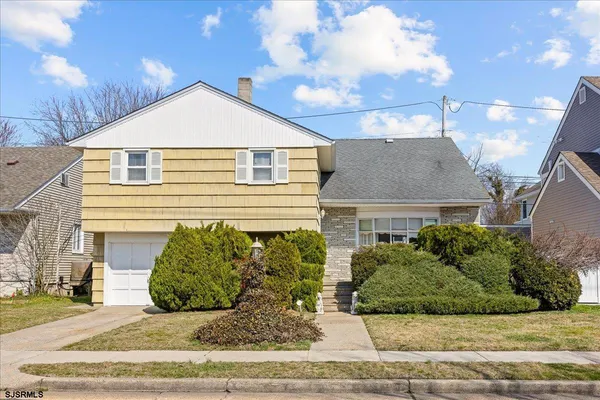 $924,900 | 409 North Clermont Avenue, Margate City, NJ 08402