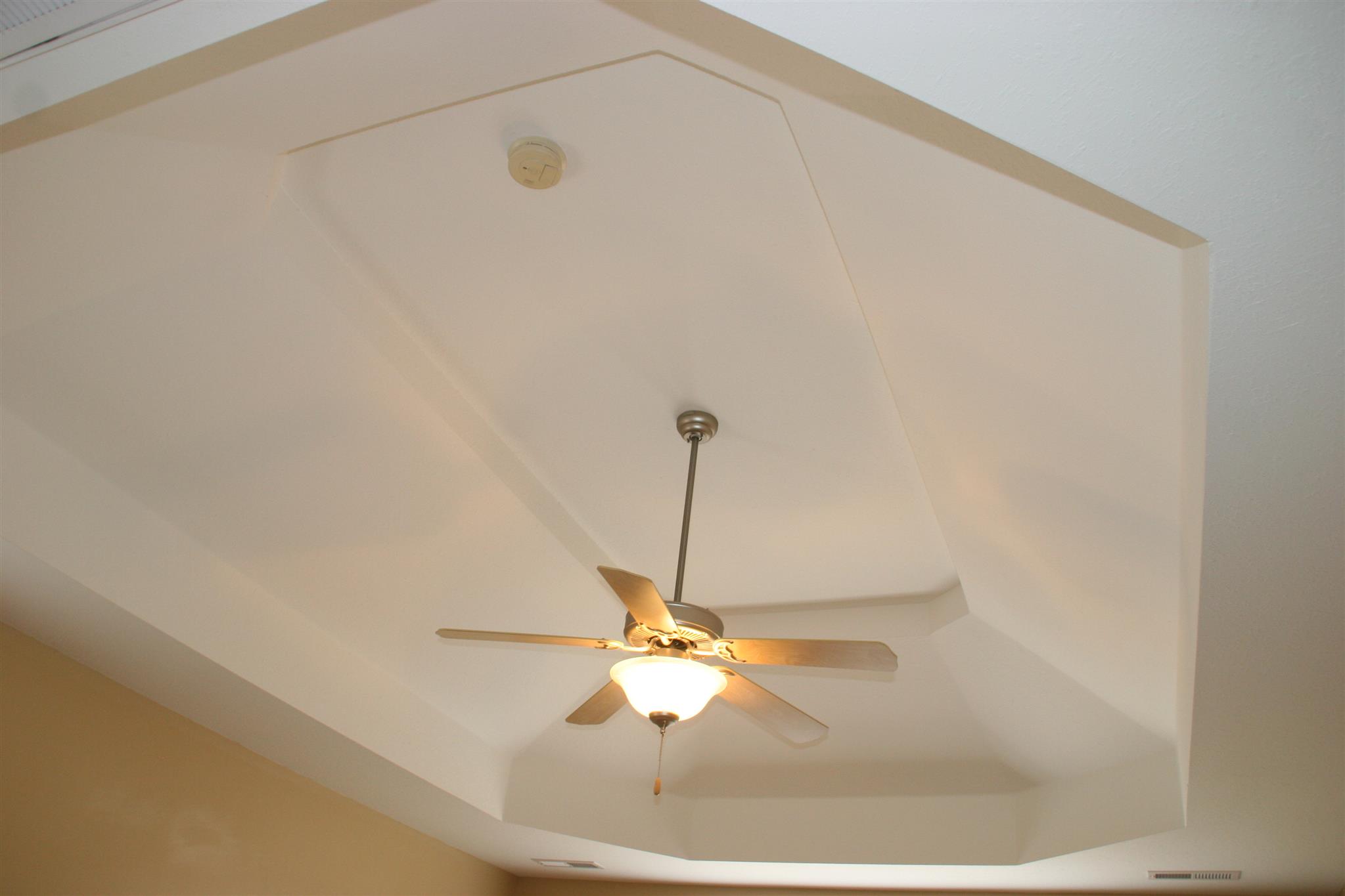 1351 West Rhett Butler Road Clarksville, TN 37042 - Photo 12 of 30 Gallery Image 12