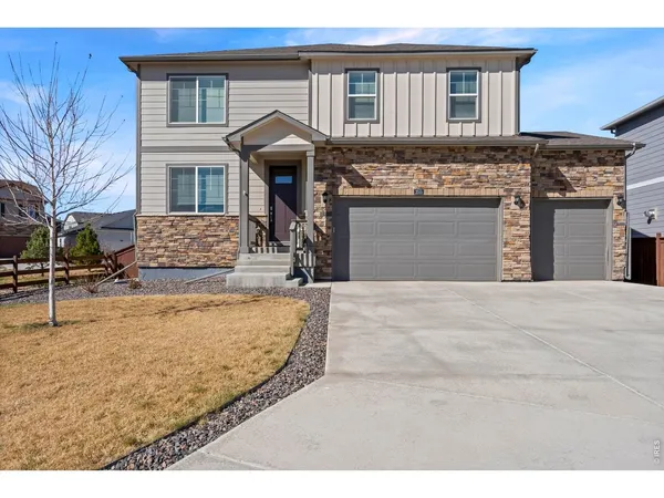 $524,000 | 2555 Siskin Way, Johnstown, CO 80534