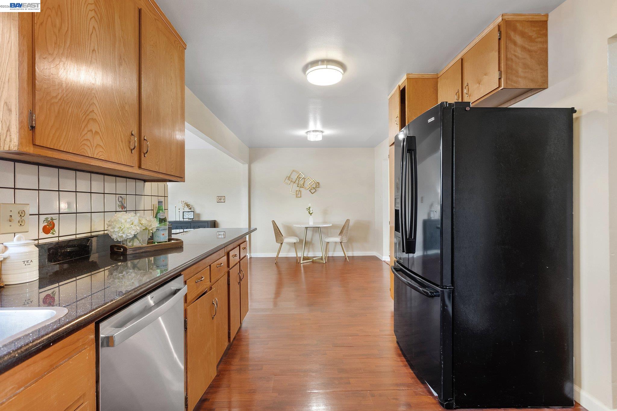 5012 Proctor Road Castro Valley, CA 94546 - Photo 13 of 56 Gallery Image 13