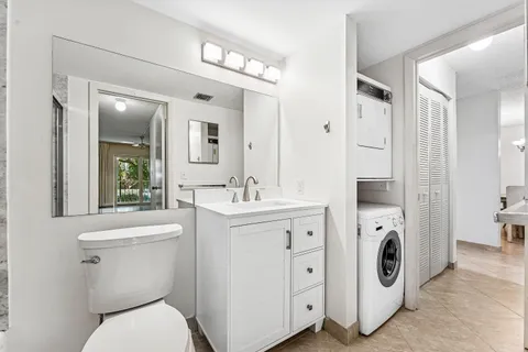 $260,000 | 3909 North Ocean Boulevard, Unit 106, Fort Lauderdale, FL 33308