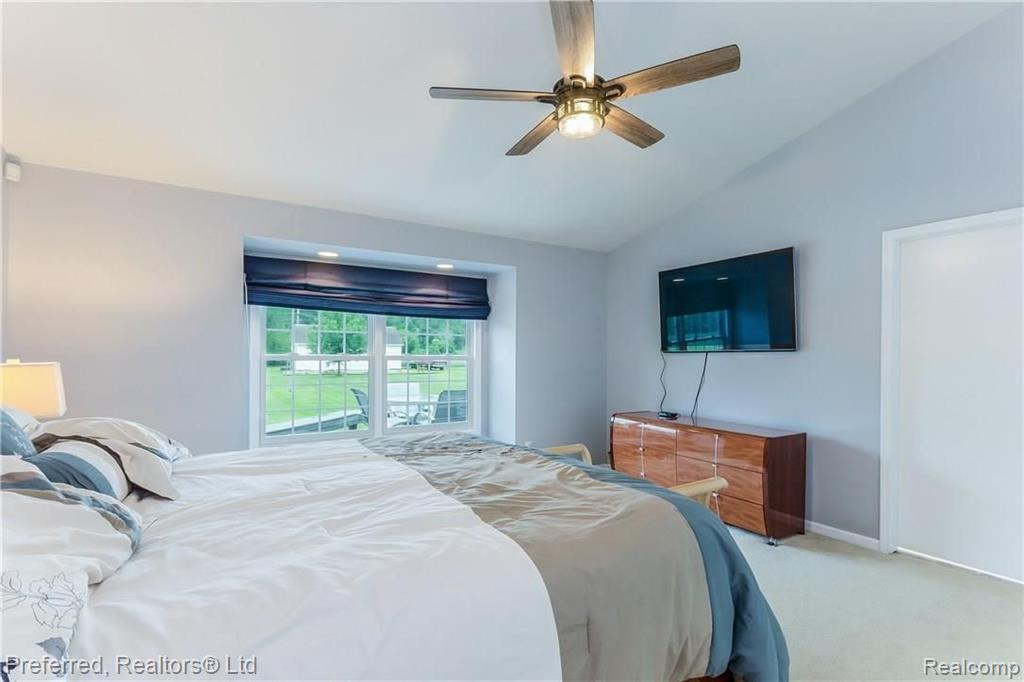 49706 Bemis Road Belleville, MI 48111 - Photo 22 of 44