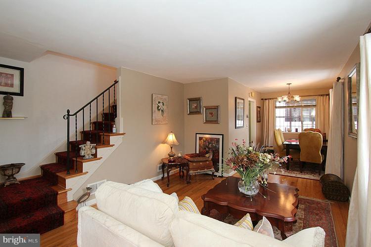 11942 Bluhill Road Silver Spring, MD 20902 - Photo 5 of 30 a living room with furniture