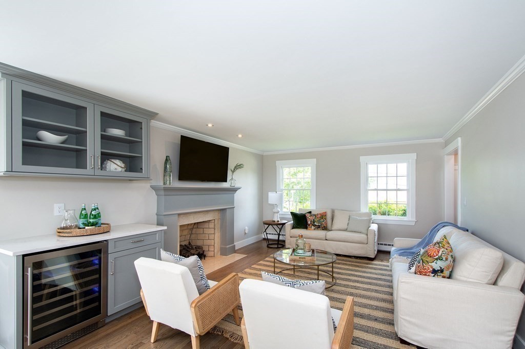 87 Gilson Road Scituate, MA 02066 - Photo 12 of 42 Gallery Image 12