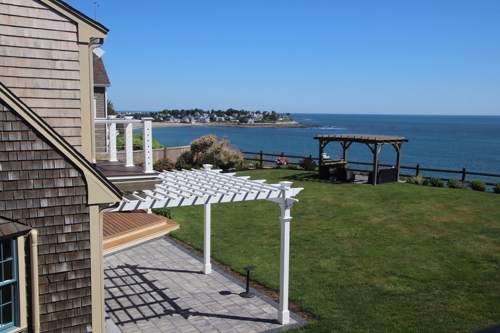 87 Gilson Road Scituate, MA 02066 - Photo 4 of 42 Gallery Image 4