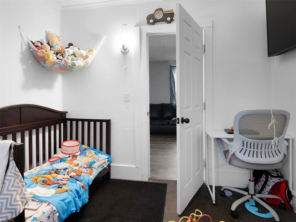 381 Parsells Avenue Rochester, NY 14609 - Photo 14 of 33