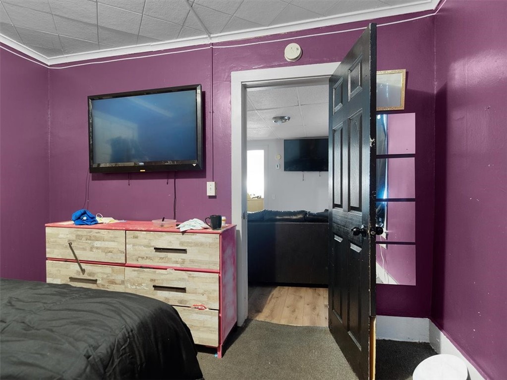 381 Parsells Avenue Rochester, NY 14609 - Photo 16 of 33