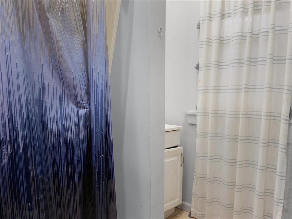 381 Parsells Avenue Rochester, NY 14609 - Photo 23 of 33