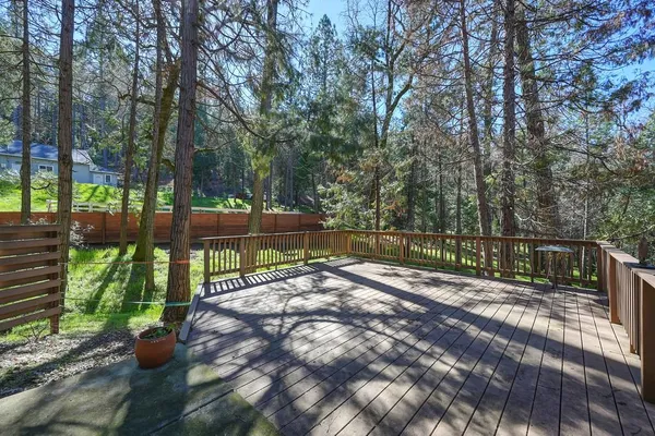 $1,400,000 | 7010 Flat Creek Drive, Somerset, CA 95684